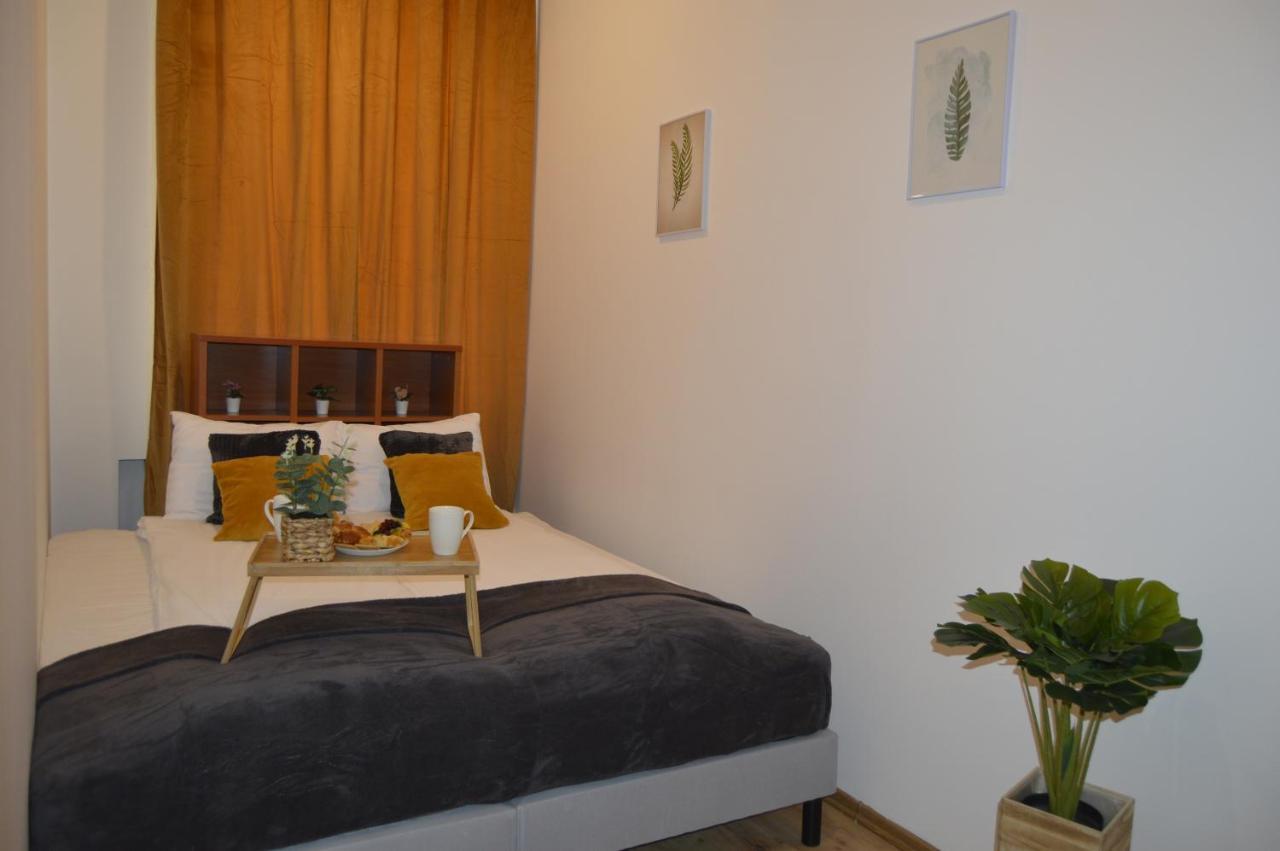 Spacious City Center Family 2 Bedrooms Apartment Riga Extérieur photo