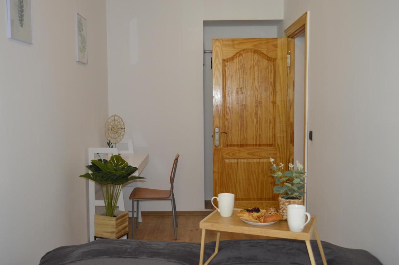 Spacious City Center Family 2 Bedrooms Apartment Riga Extérieur photo