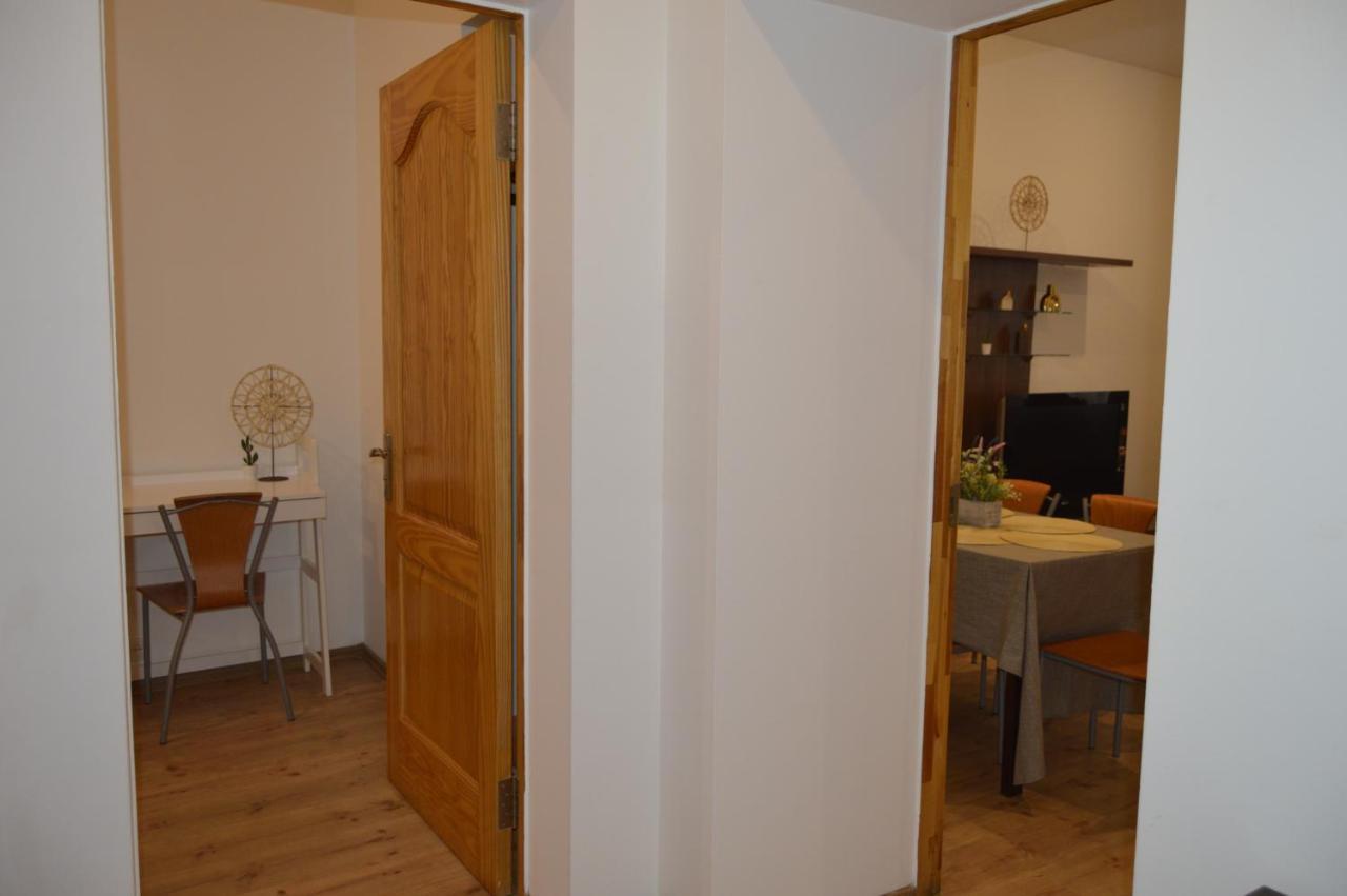 Spacious City Center Family 2 Bedrooms Apartment Riga Extérieur photo