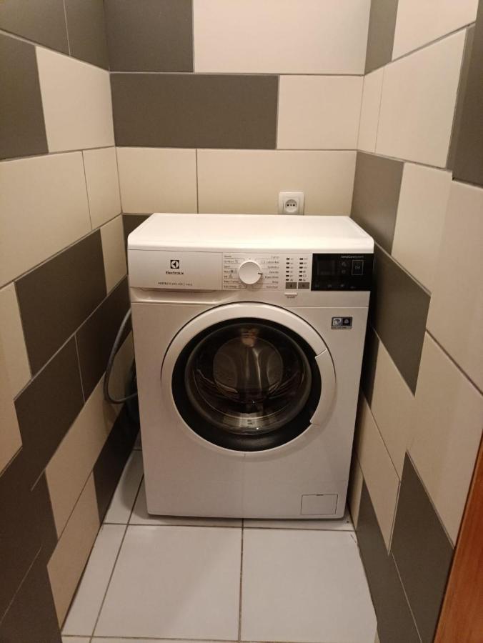 Spacious City Center Family 2 Bedrooms Apartment Riga Extérieur photo